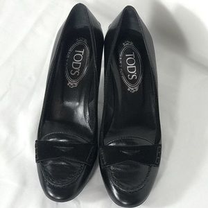 TOD’S Black Slide Pumps Size 7